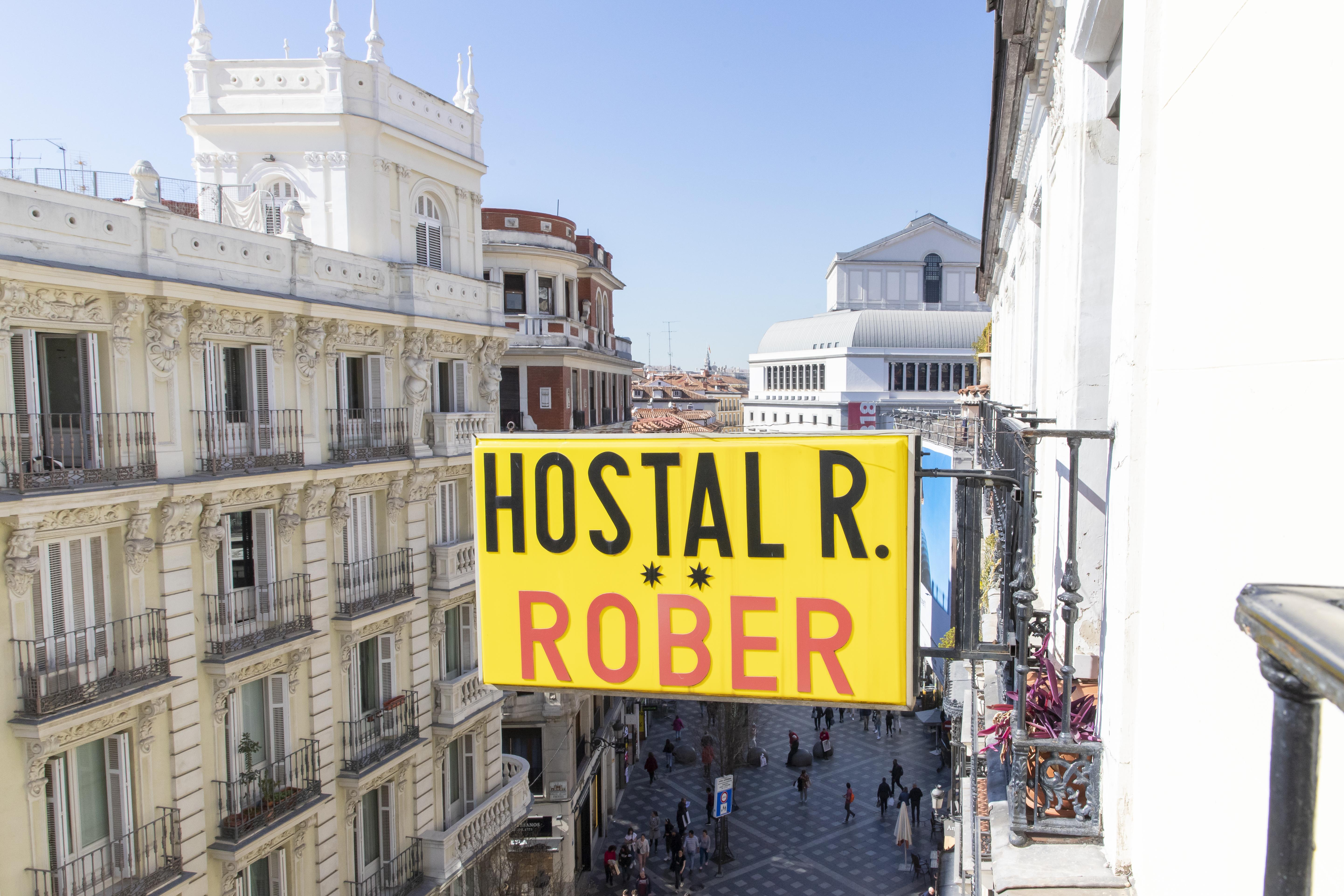 Hostal Rober Madrid Exterior foto